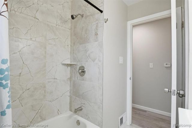 1303 College Avenue, Lincoln Park, MI 48146
