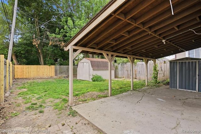 1303 College Avenue, Lincoln Park, MI 48146