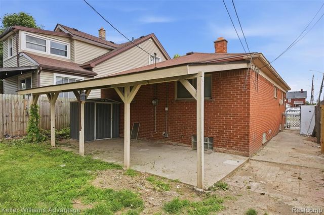 1303 College Avenue, Lincoln Park, MI 48146