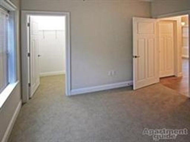 244 Washington Street 1-305, Easton, MA 02356