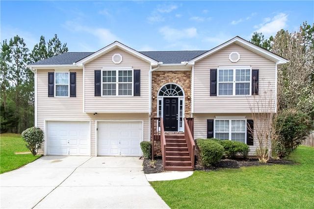 810 Tucker Trail, Loganville, GA 30052