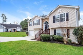 810 Tucker Trail, Loganville, GA 30052