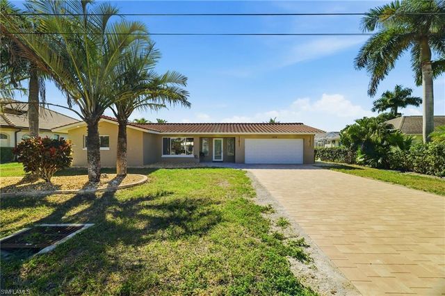 1636 SE 39th ST, Cape Coral, FL 33904