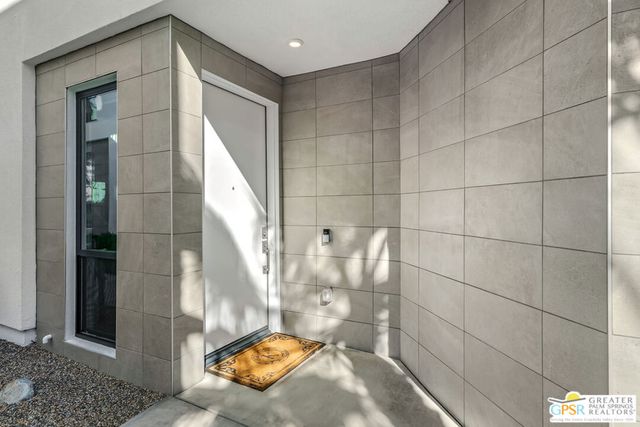 234 Mayfair Way, Palm Springs, CA 92264