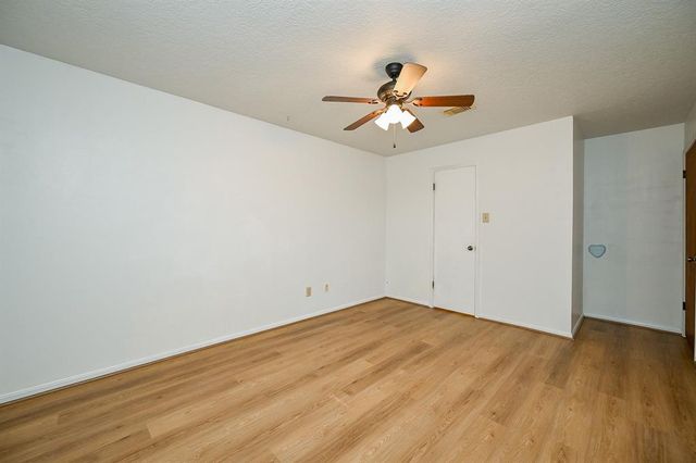 19515 Oak Timbers Drive, Humble, TX 77346