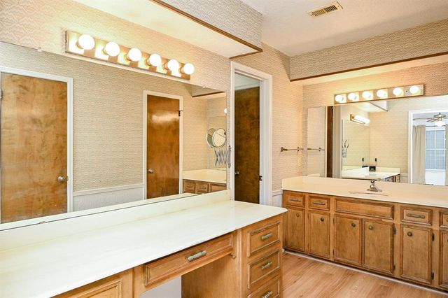 19515 Oak Timbers Drive, Humble, TX 77346