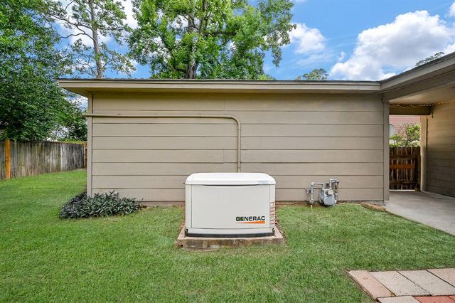 19515 Oak Timbers Drive, Humble, TX 77346