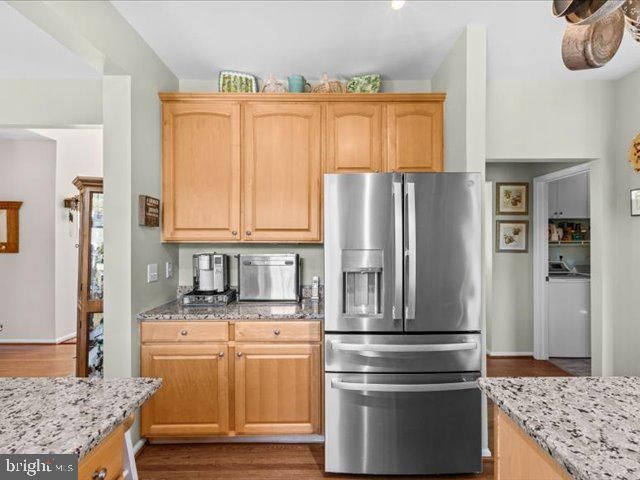 12 WHITFORD DR, Burlington, NJ 08016