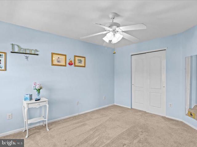 12 WHITFORD DR, Burlington, NJ 08016