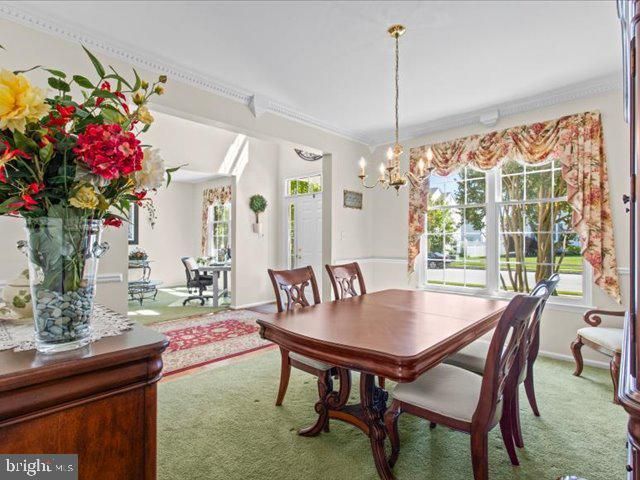12 WHITFORD DR, Burlington, NJ 08016