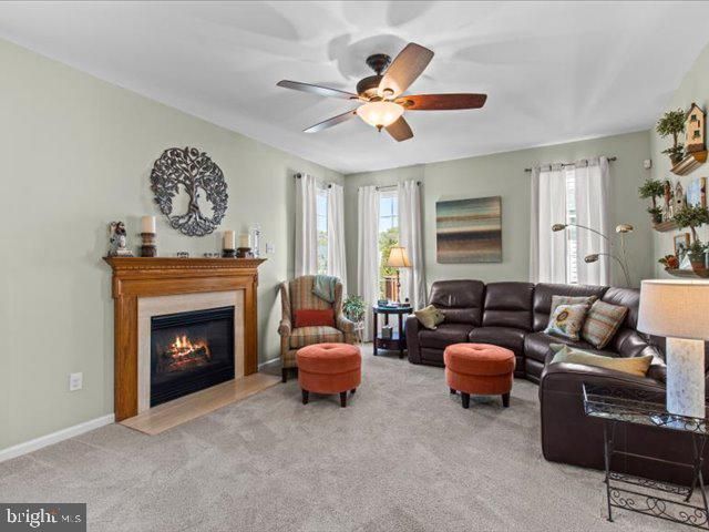 12 WHITFORD DR, Burlington, NJ 08016