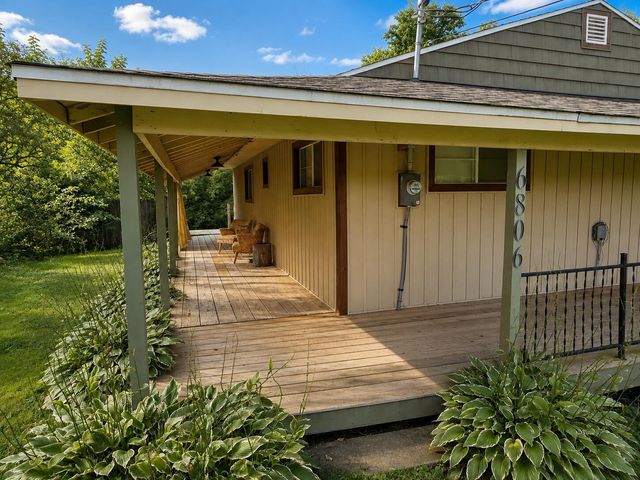 6806 Ryno Road, Coloma Twp, MI 49038