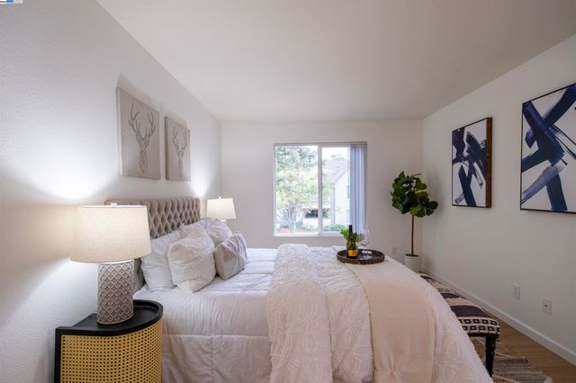 285 Reflections Dr 23, San Ramon, CA 94583