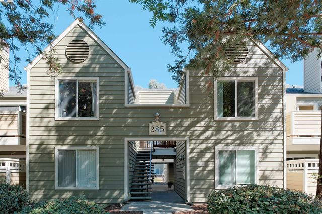 285 Reflections Dr 23, San Ramon, CA 94583