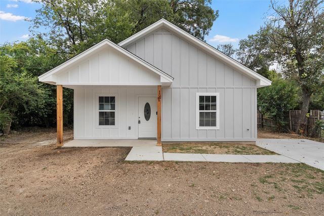 3728 Parrott Avenue, Waco, TX 76707