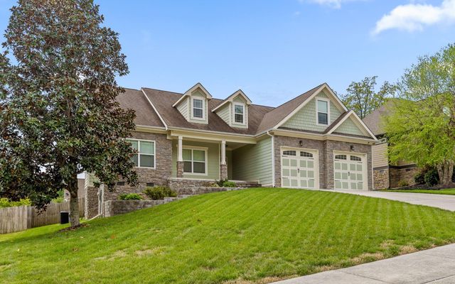 604 Kailors Cove Circle, Ringgold, GA 30736