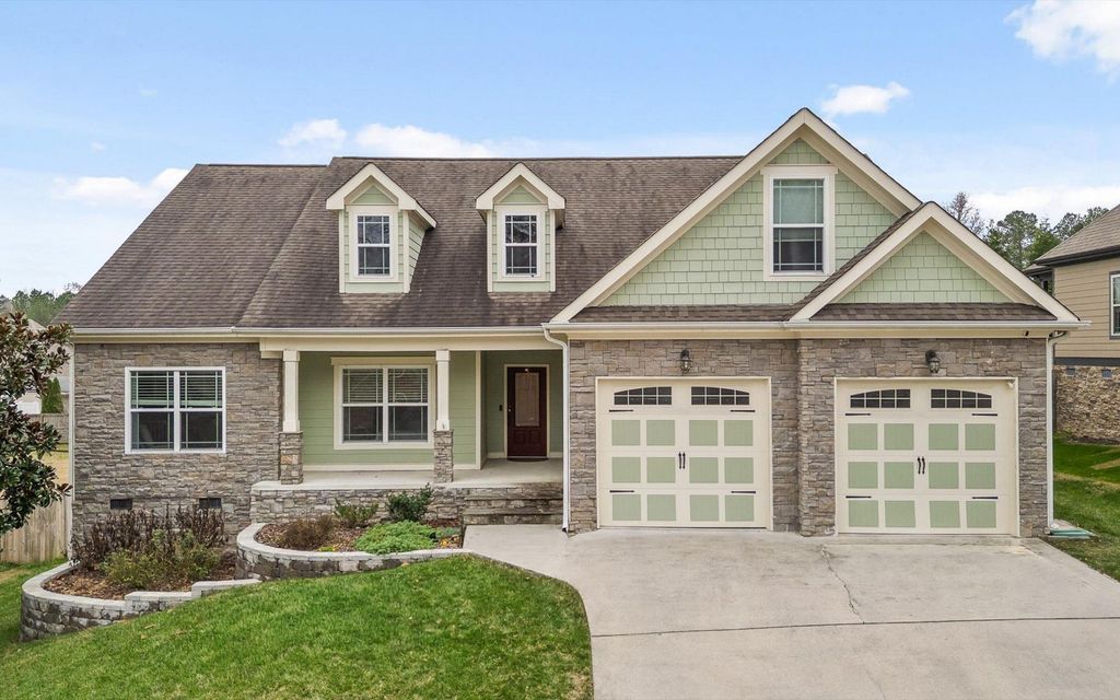 604 Kailors Cove Circle, Ringgold, GA 30736