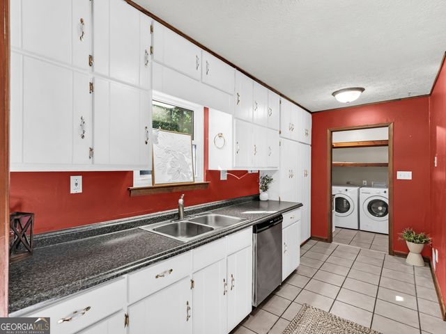2735 Austin Lane, Jonesboro, GA 30236