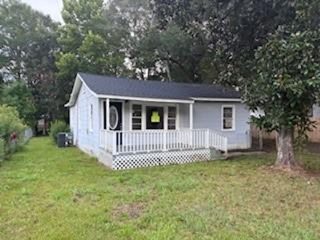 306 Mignionette Avenue, Saraland, AL 36571