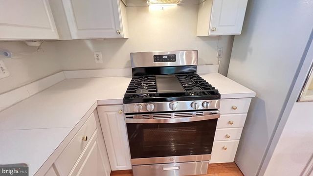 4100 FLOWER BOX CT, Fairfax, VA 22030