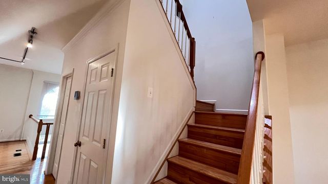 4100 FLOWER BOX CT, Fairfax, VA 22030