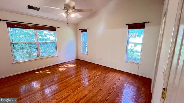4100 FLOWER BOX CT, Fairfax, VA 22030