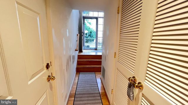 4100 FLOWER BOX CT, Fairfax, VA 22030