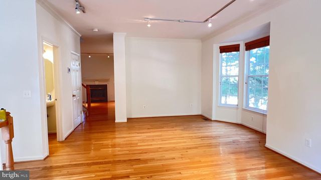 4100 FLOWER BOX CT, Fairfax, VA 22030