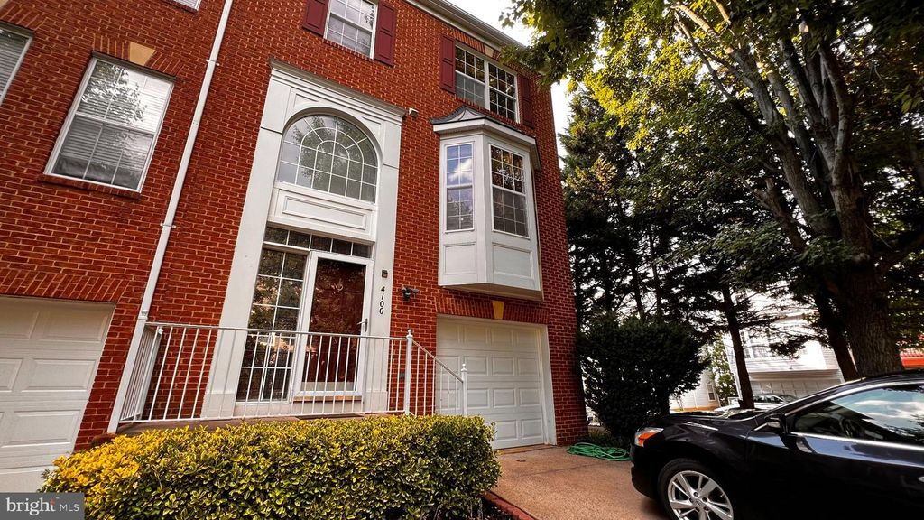 4100 FLOWER BOX CT, Fairfax, VA 22030