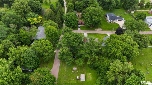 147 22ND Street, East Peoria, IL 61611