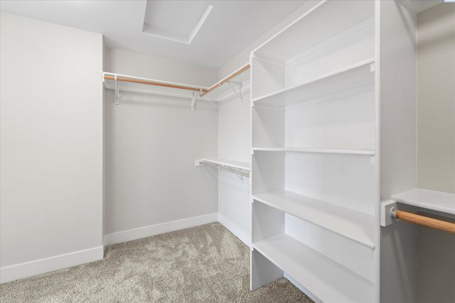 8406 Silver Mound Dr, Pasco, WA 99301