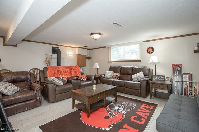 8493 Webster Road, Strongsville, OH 44136