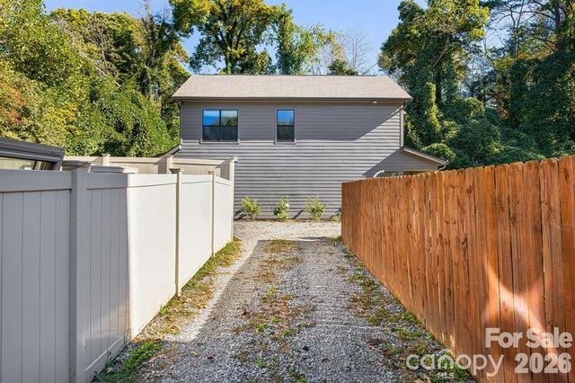 108 Glendale Avenue, Asheville, NC 28803