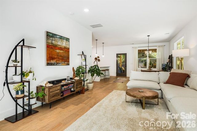 108 Glendale Avenue, Asheville, NC 28803