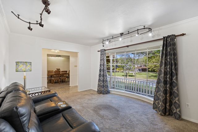 13530 Far Hills Lane, Dallas, TX 75240