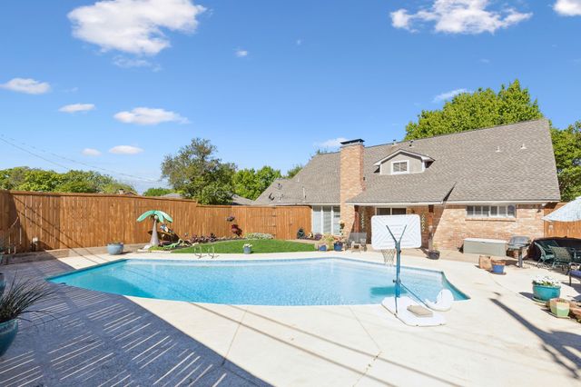 13530 Far Hills Lane, Dallas, TX 75240