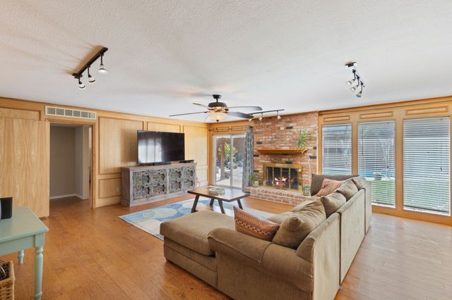 13530 Far Hills Lane, Dallas, TX 75240