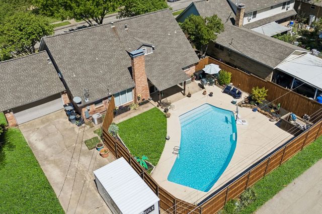 13530 Far Hills Lane, Dallas, TX 75240