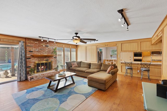 13530 Far Hills Lane, Dallas, TX 75240