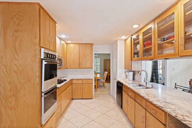 13530 Far Hills Lane, Dallas, TX 75240