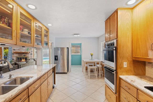 13530 Far Hills Lane, Dallas, TX 75240