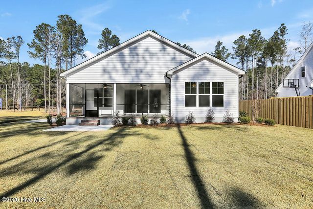 11167 Ashton Road, Burgaw, NC 28425