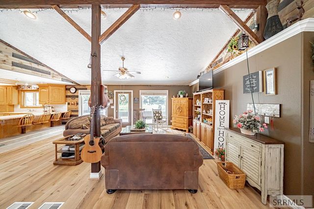 1956 W 3000 N, Rexburg, ID 83440