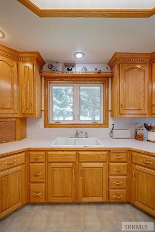 1956 W 3000 N, Rexburg, ID 83440