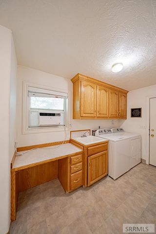 1956 W 3000 N, Rexburg, ID 83440
