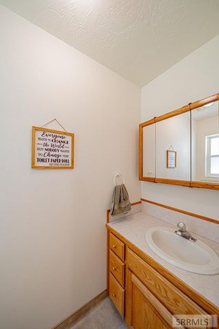 1956 W 3000 N, Rexburg, ID 83440