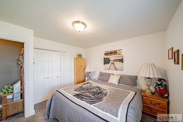1956 W 3000 N, Rexburg, ID 83440