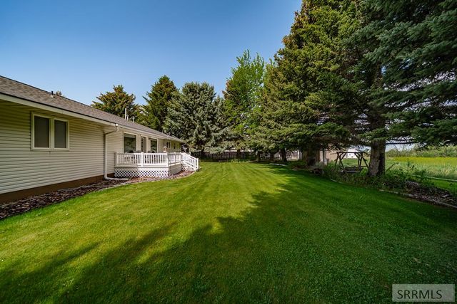 1956 W 3000 N, Rexburg, ID 83440