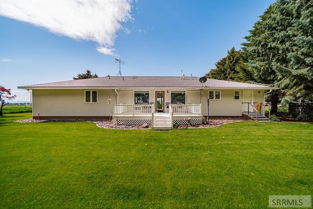 1956 W 3000 N, Rexburg, ID 83440