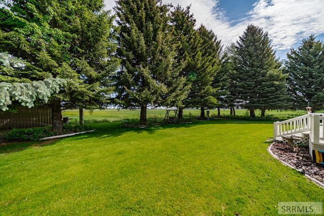 1956 W 3000 N, Rexburg, ID 83440